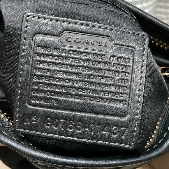 Vintage Coach Shoulder Bag Black Leather - Picture 15 of 16